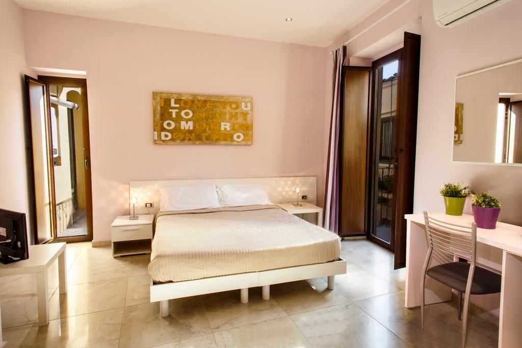 Four Rooms Agrigento Quarto foto